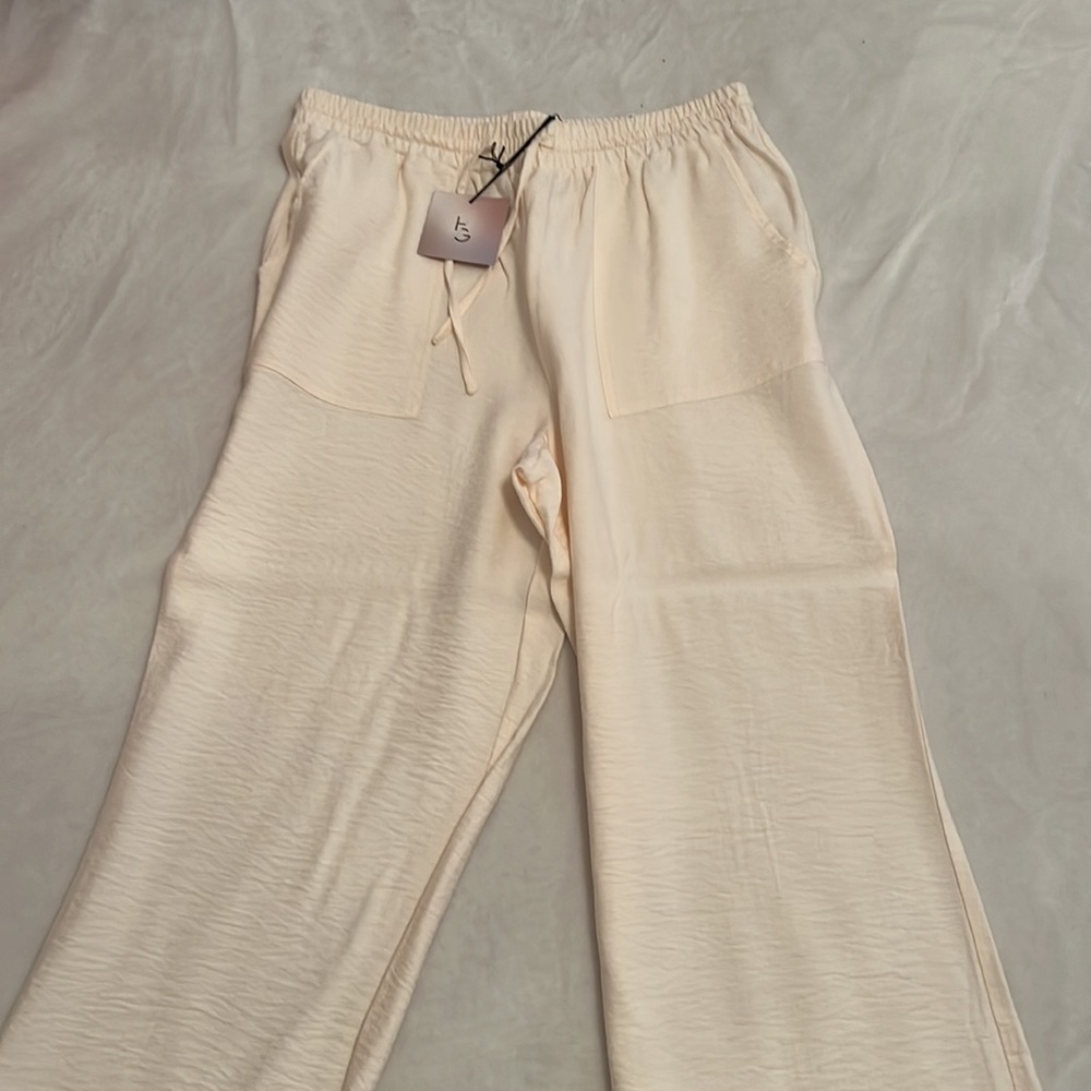 White linen pants